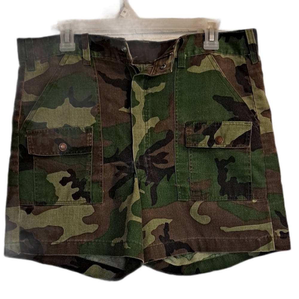 Artisans high waist military pants cropped to shorts